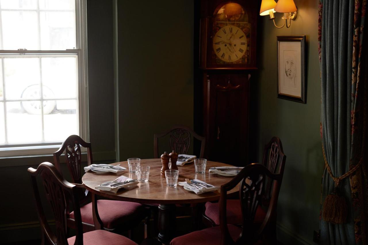 Inn The Pembroke Arms