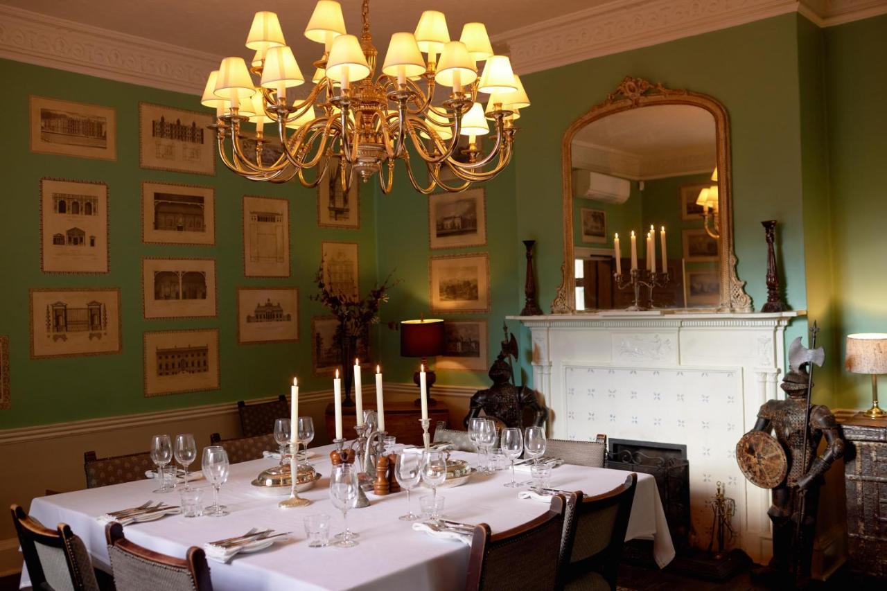 The Pembroke Arms Inn Wilton (Wiltshire)