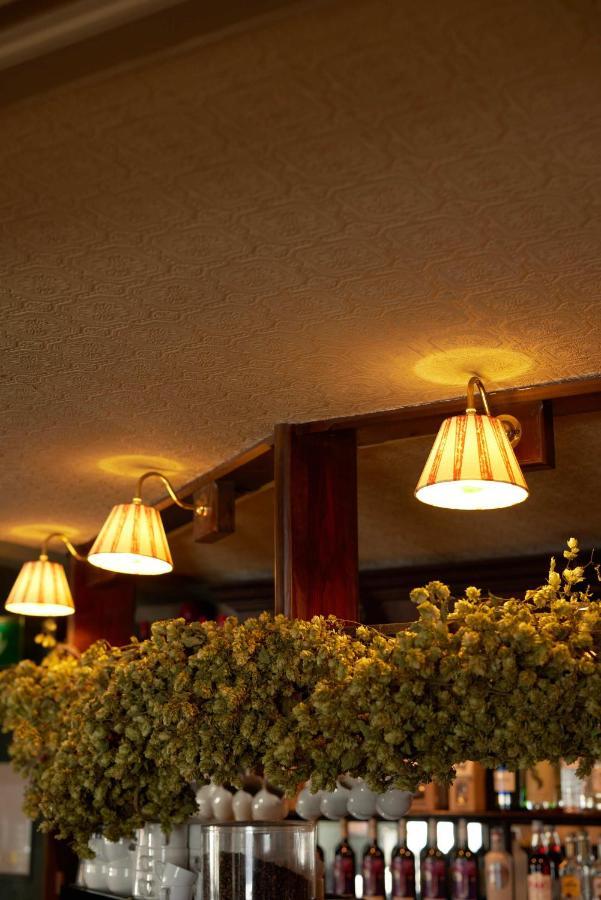 The Pembroke Arms Inn Wilton (Wiltshire)