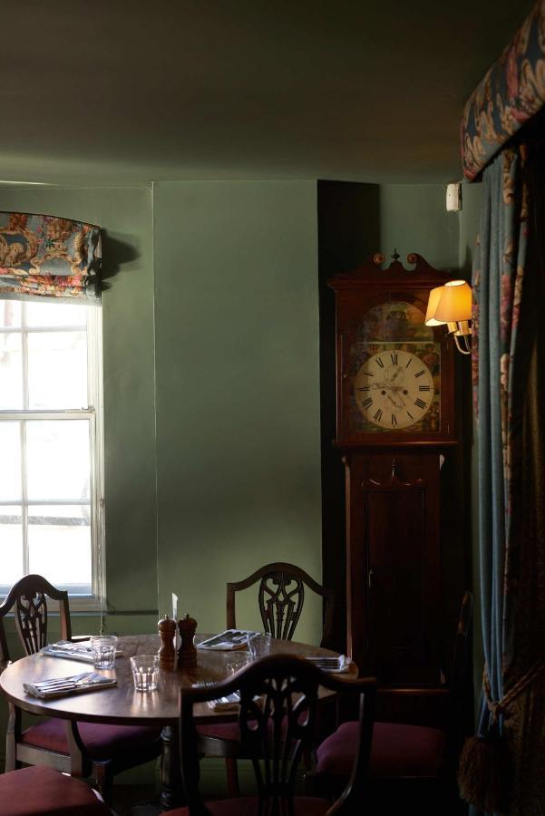 The Pembroke Arms